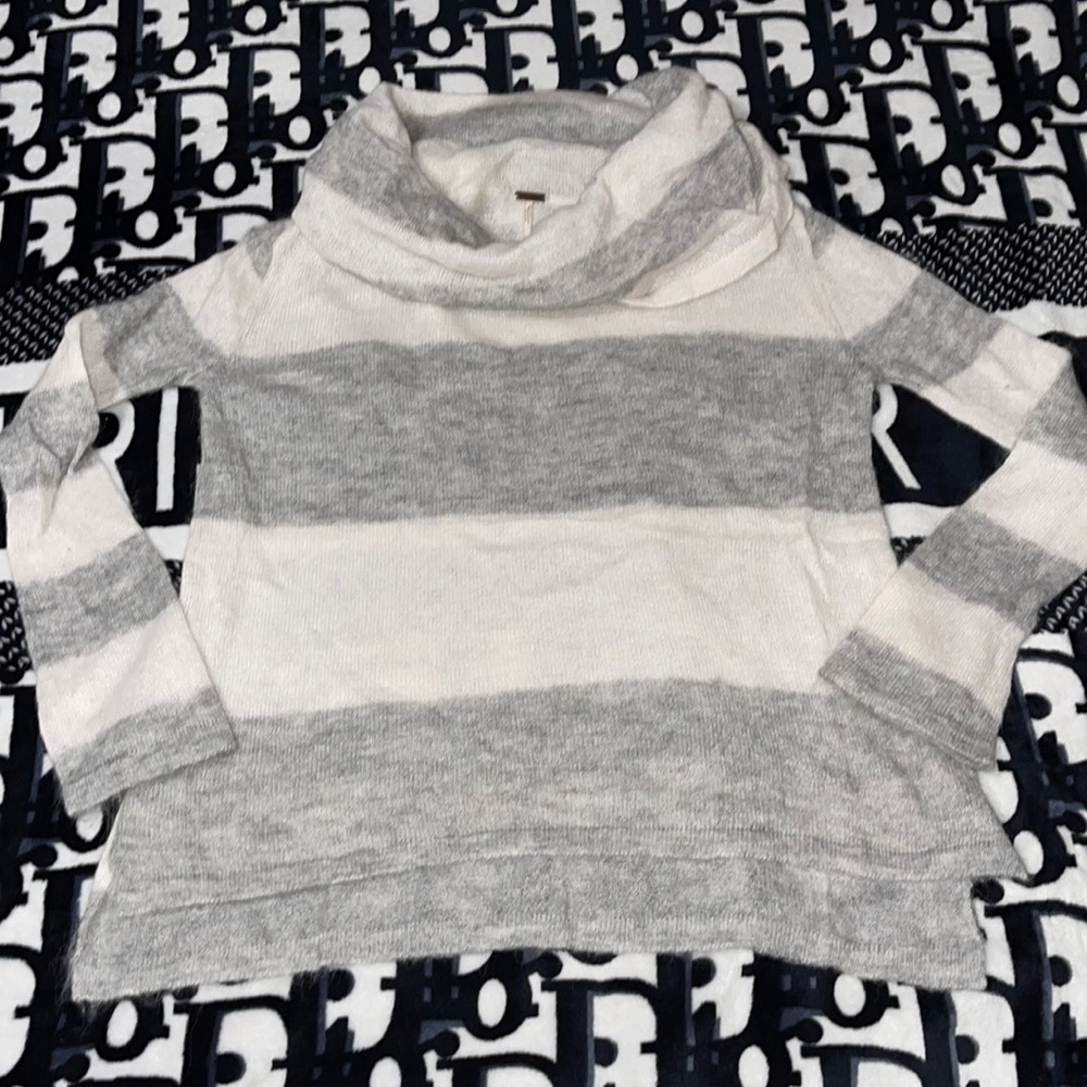 Free People Sweater | Size small
